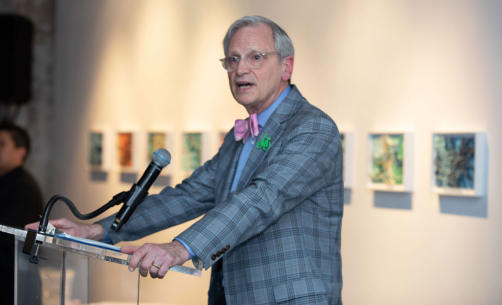 Oregon Congressman Earl Blumenauer speaks about the opportunity to build sustainable, livable cities at the NUMO 2020 reception
